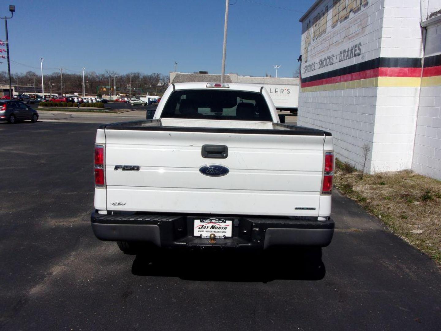 2013 WHITE FORD F150 (1FTMF1CM7DK) with an 3.7L engine, Automatic transmission, located at 501 E. Columbia St., Springfield, OH, 45503, (800) 262-7122, 39.925262, -83.801796 - *** Work Truck *** Serviced *** XL *** 3.7L V6 *** Rides and Drives Great *** Jay North Auto has offered hand picked vehicles since 1965! Our customer's enjoy a NO pressure buying experience with a small town feel. All of our vehicles get fully inspected and detailed. We are a preferred dealer - Photo#5