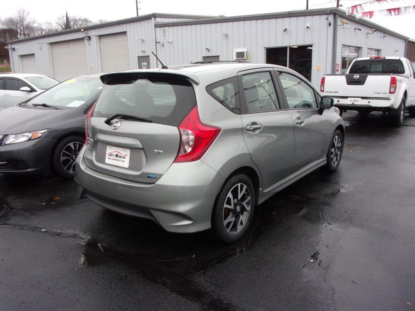 2015 GRAY NISSAN VERSA NOTE SR (3N1CE2CP9FL) with an 1.6L engine, Continuously Variable transmission, located at 501 E. Columbia St., Springfield, OH, 45503, (800) 262-7122, 39.925262, -83.801796 - Photo#5