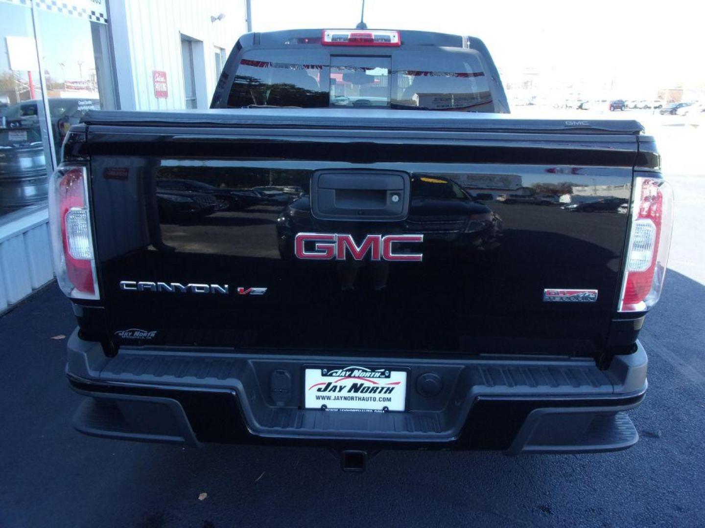 2018 BLACK GMC CANYON SLE (1GTG6CEN1J1) with an 3.6L engine, Automatic transmission, located at 501 E. Columbia St., Springfield, OH, 45503, (800) 262-7122, 39.925262, -83.801796 - *** New Goodyear Tires *** All Terrain Package *** 3.6L V6 *** Bose Audio *** Serviced and Detailed *** Bed Cover *** Bed Liner *** Tow Package *** Remote Start *** All Weather Mats *** NICE!!!! *** Jay North Auto has offered hand picked vehicles since 1965! Our customer's enjoy a NO pressure buy - Photo#5