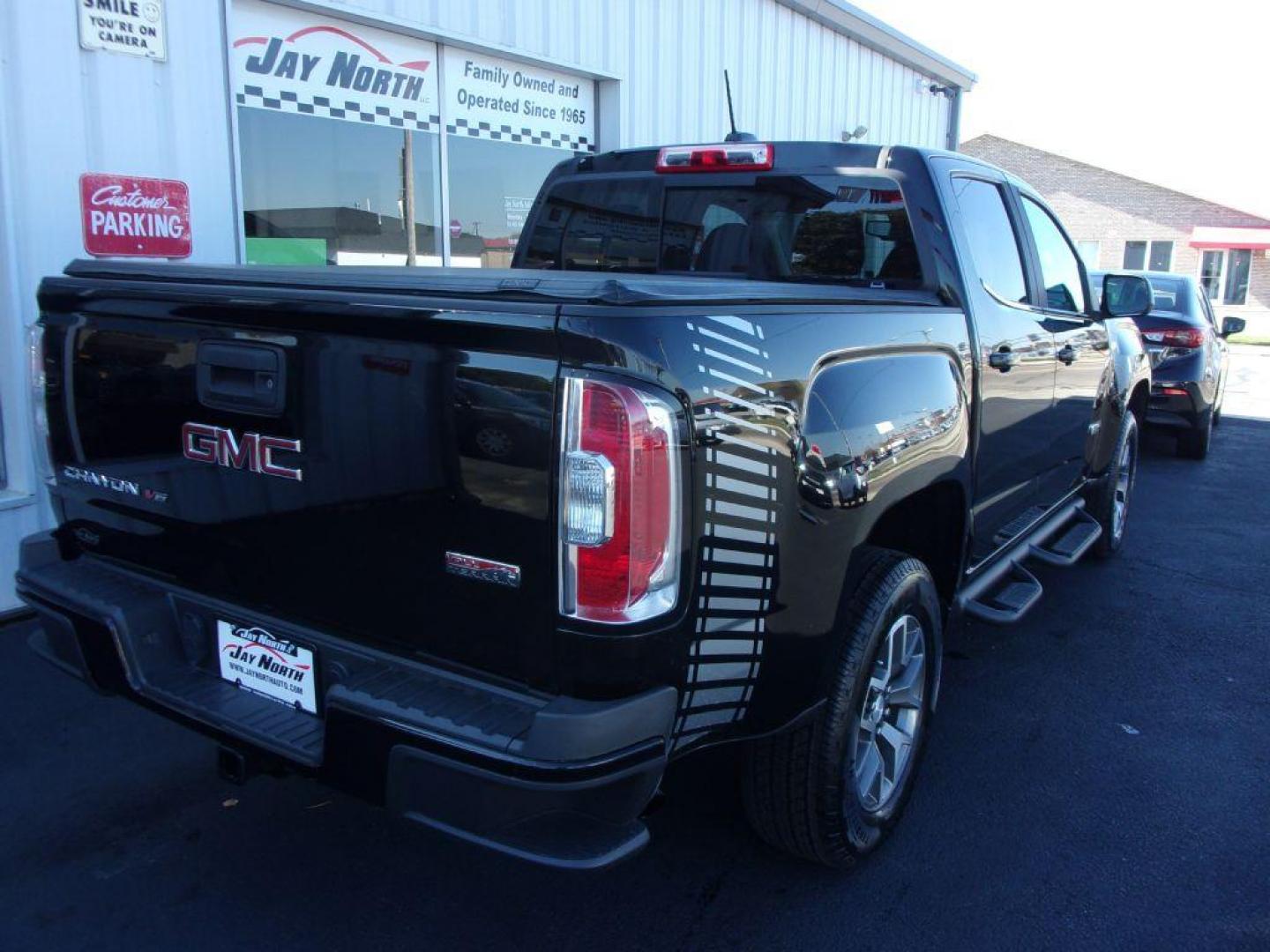 2018 BLACK GMC CANYON SLE (1GTG6CEN1J1) with an 3.6L engine, Automatic transmission, located at 501 E. Columbia St., Springfield, OH, 45503, (800) 262-7122, 39.925262, -83.801796 - *** New Goodyear Tires *** All Terrain Package *** 3.6L V6 *** Bose Audio *** Serviced and Detailed *** Bed Cover *** Bed Liner *** Tow Package *** Remote Start *** All Weather Mats *** NICE!!!! *** Jay North Auto has offered hand picked vehicles since 1965! Our customer's enjoy a NO pressure buy - Photo#6