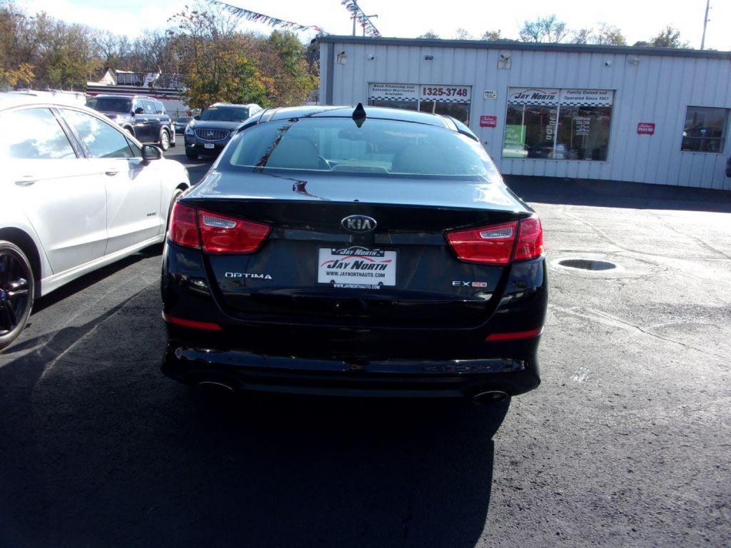 2015 BLACK KIA OPTIMA EX (5XXGN4A77FG) with an 2.4L engine, Automatic transmission, located at 501 E. Columbia St., Springfield, OH, 45503, (800) 262-7122, 39.925262, -83.801796 - *** New Tires *** EX *** Leather *** Panoramic Moonroof *** Premium Audio *** Serviced and Detailed *** Jay North Auto has offered hand picked vehicles since 1965! Our customer's enjoy a NO pressure buying experience with a small town feel. All of our vehicles get fully inspected and detailed. W - Photo#4