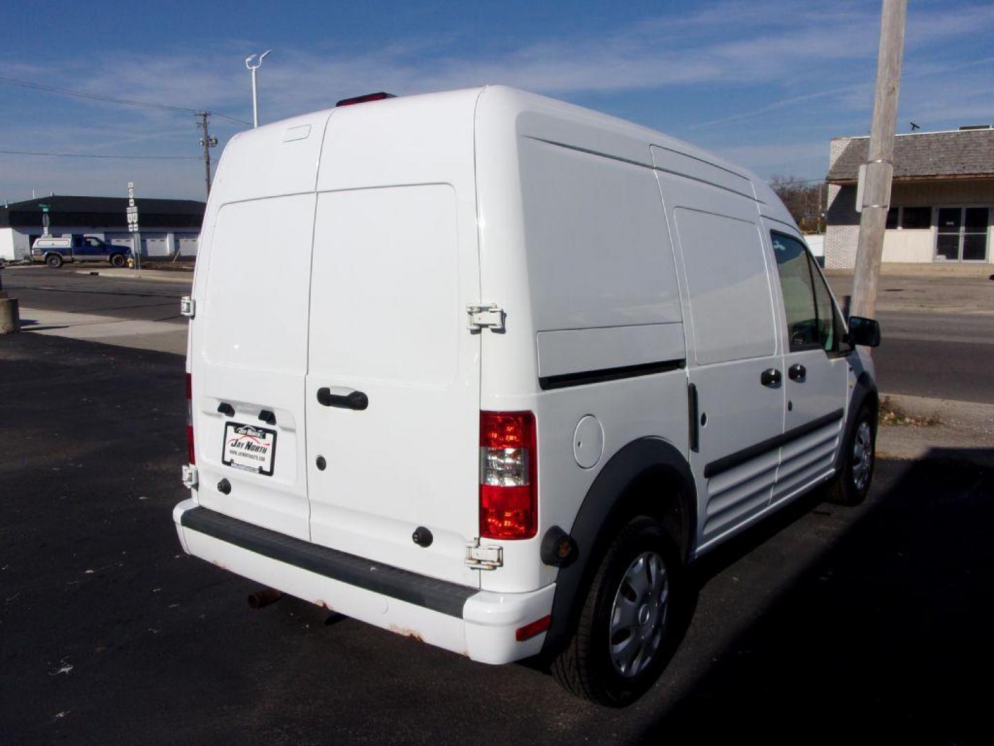 2011 WHITE FORD TRANSIT CONNECT XLT (NM0LS7BN9BT) with an 2.0L engine, Automatic transmission, located at 501 E. Columbia St., Springfield, OH, 45503, (800) 262-7122, 39.925262, -83.801796 - Photo#3