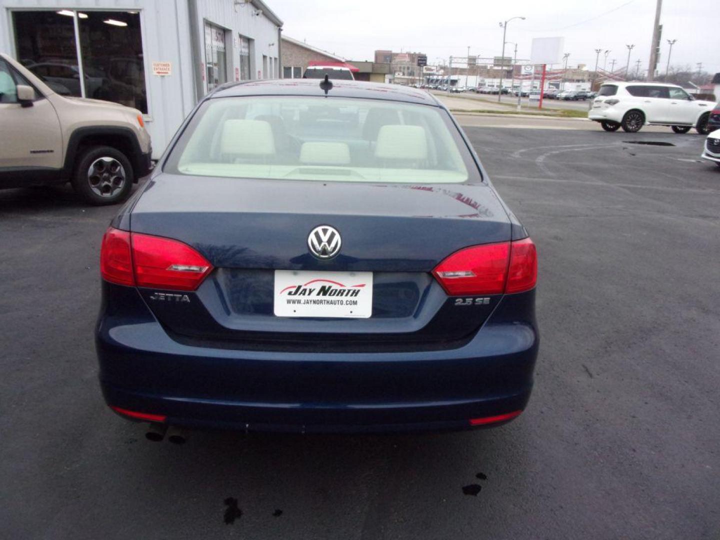 2012 BLUE VOLKSWAGEN JETTA SE (3VWDP7AJ0CM) with an 2.5L engine, Automatic transmission, located at 501 E. Columbia St., Springfield, OH, 45503, (800) 262-7122, 39.925262, -83.801796 - *** SE *** Serviced and Detailed *** Jay North Auto has offered hand picked vehicles since 1965! Our customer's enjoy a NO pressure buying experience with a small town feel. All of our vehicles get fully inspected and detailed. We are a preferred dealer for many local credit unions and lenders. - Photo#13