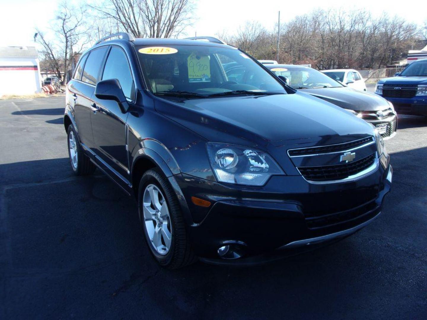 2015 BLUE CHEVROLET CAPTIVA LT (3GNAL3EK2FS) with an 2.4L engine, Automatic transmission, located at 501 E. Columbia St., Springfield, OH, 45503, (800) 262-7122, 39.925262, -83.801796 - Photo#0