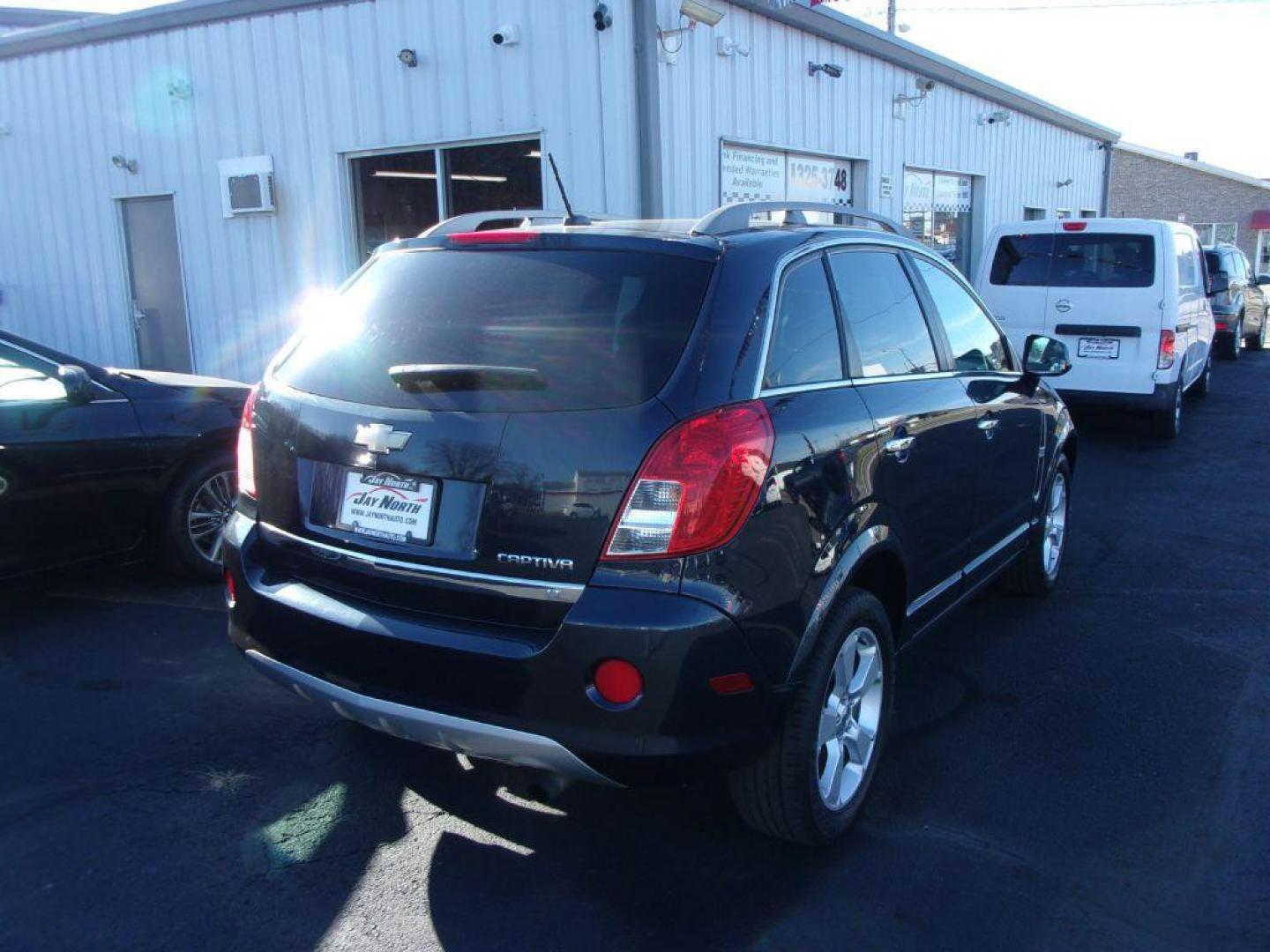 2015 BLUE CHEVROLET CAPTIVA LT (3GNAL3EK2FS) with an 2.4L engine, Automatic transmission, located at 501 E. Columbia St., Springfield, OH, 45503, (800) 262-7122, 39.925262, -83.801796 - Photo#3