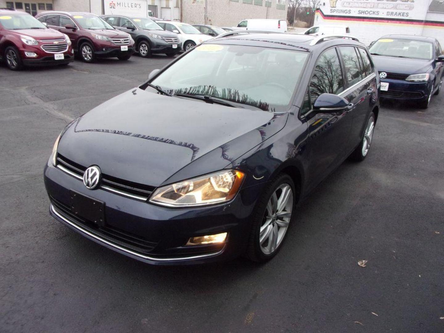 2017 BLUE VOLKSWAGEN GOLF SPORTWAGEN SEL (3VWC17AUXHM) with an 1.8L engine, Automatic transmission, located at 501 E. Columbia St., Springfield, OH, 45503, (800) 262-7122, 39.925262, -83.801796 - Photo#1