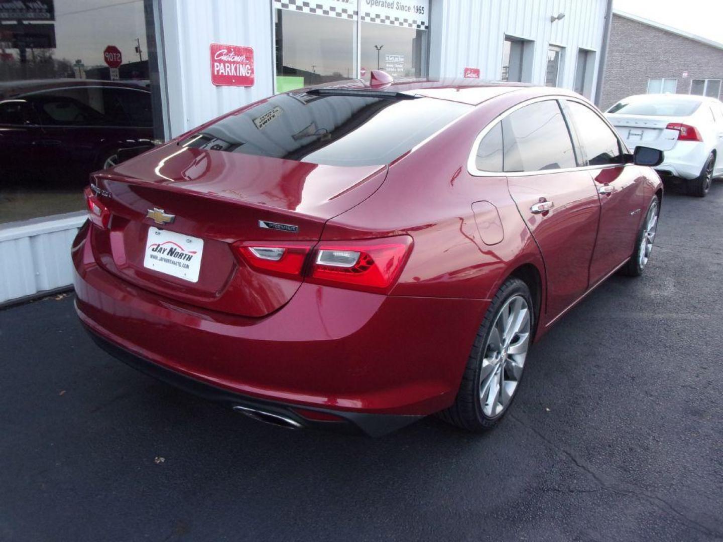 2018 RED CHEVROLET MALIBU PREMIER (1G1ZE5SX4JF) with an 2.0L engine, Automatic transmission, located at 501 E. Columbia St., Springfield, OH, 45503, (800) 262-7122, 39.925262, -83.801796 - Photo#15