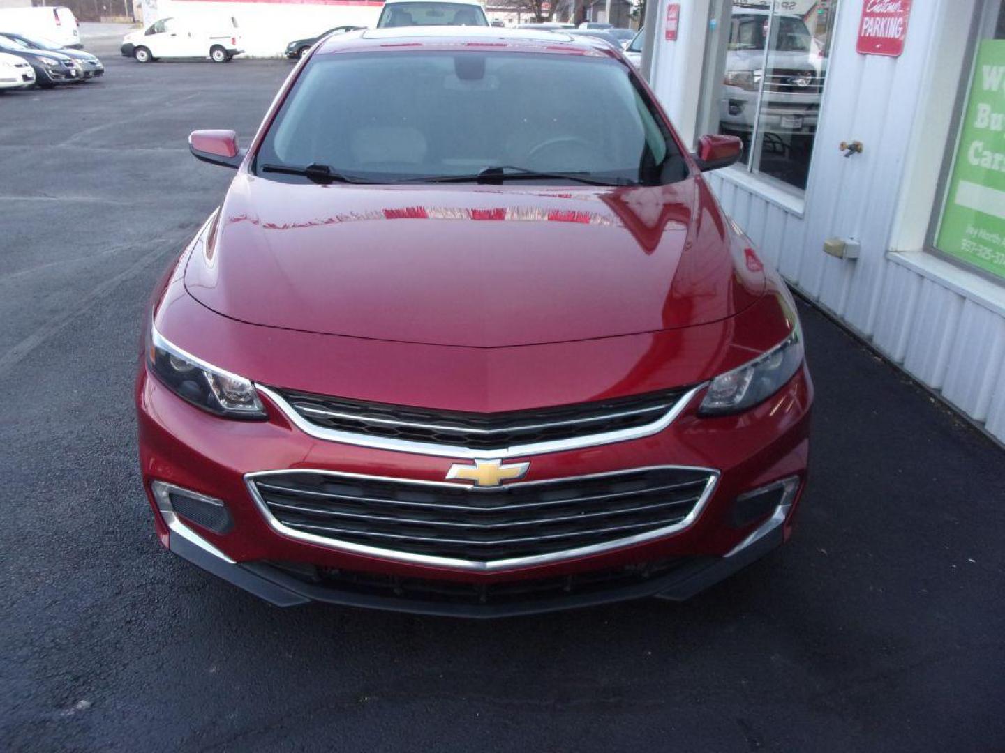 2018 RED CHEVROLET MALIBU PREMIER (1G1ZE5SX4JF) with an 2.0L engine, Automatic transmission, located at 501 E. Columbia St., Springfield, OH, 45503, (800) 262-7122, 39.925262, -83.801796 - Photo#1