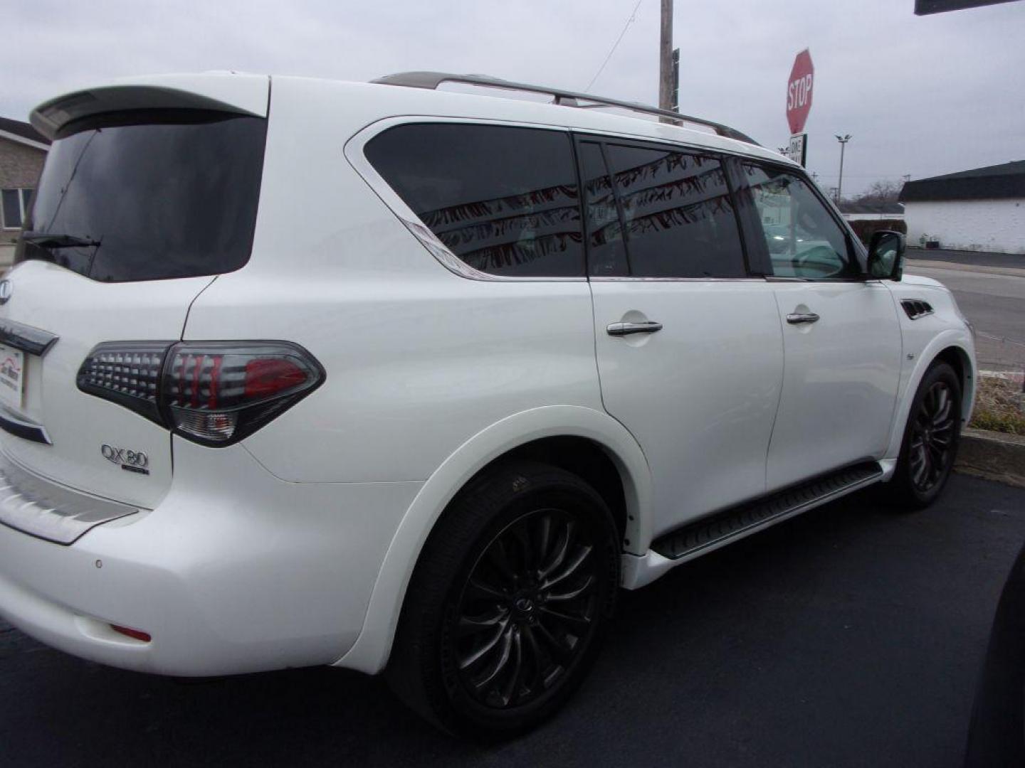 2015 WHITE INFINITI QX80 LIMITED (JN8AZ2NE8F9) with an 5.6L engine, Automatic transmission, located at 501 E. Columbia St., Springfield, OH, 45503, (800) 262-7122, 39.925262, -83.801796 - *** 5.6L V8 *** Limtied *** Loaded *** Bose Audio *** Heated and Cooled Leather Seating *** Serviced and Detailed *** Jay North Auto has offered hand picked vehicles since 1965! Our customer's enjoy a NO pressure buying experience with a small town feel. All of our vehicles get fully inspected - Photo#17