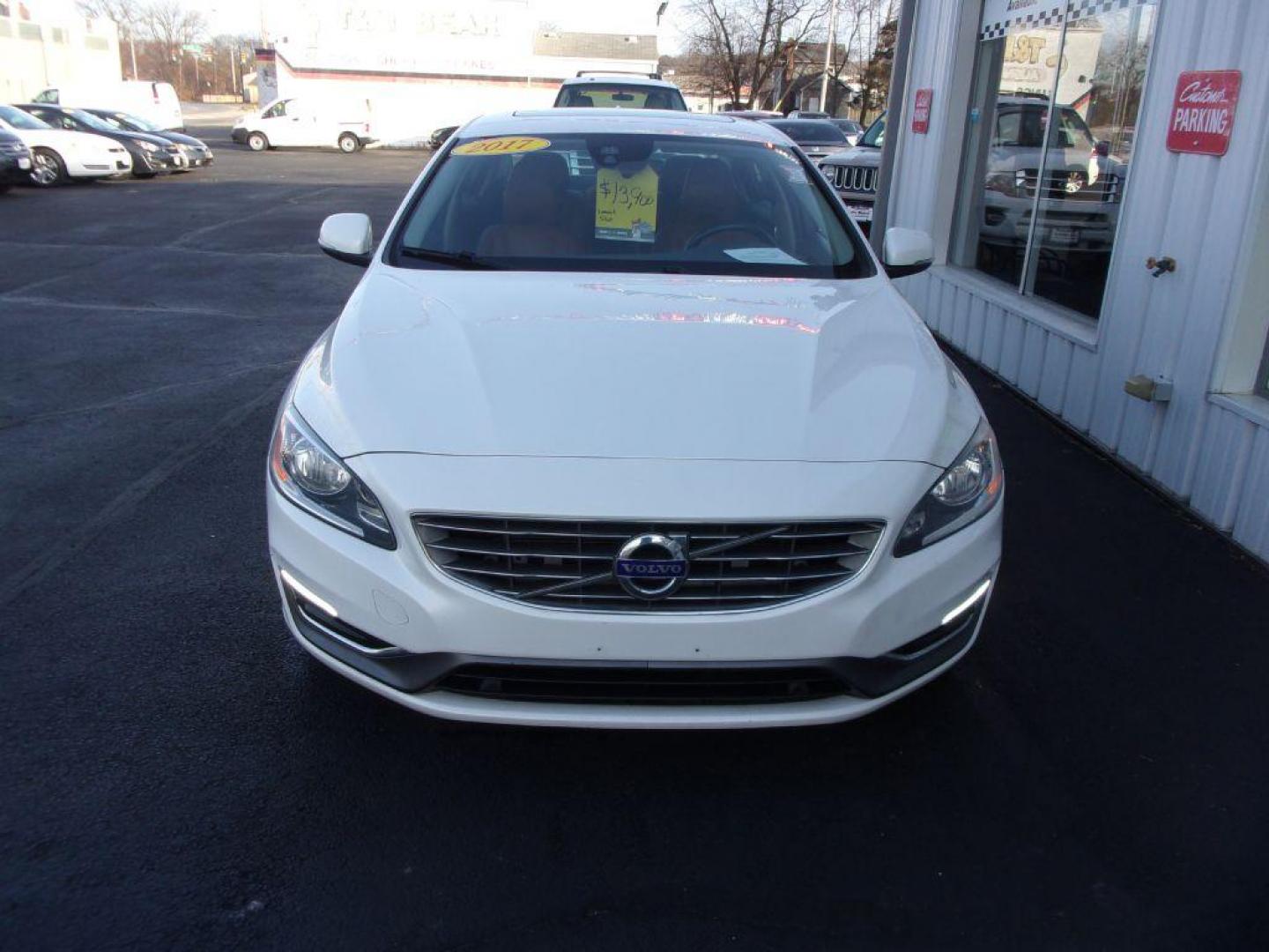 2017 WHITE VOLVO S60 INSCRIPTION (LYV402TK6HB) with an 2.0L engine, Automatic transmission, located at 501 E. Columbia St., Springfield, OH, 45503, (800) 262-7122, 39.925262, -83.801796 - Photo#20