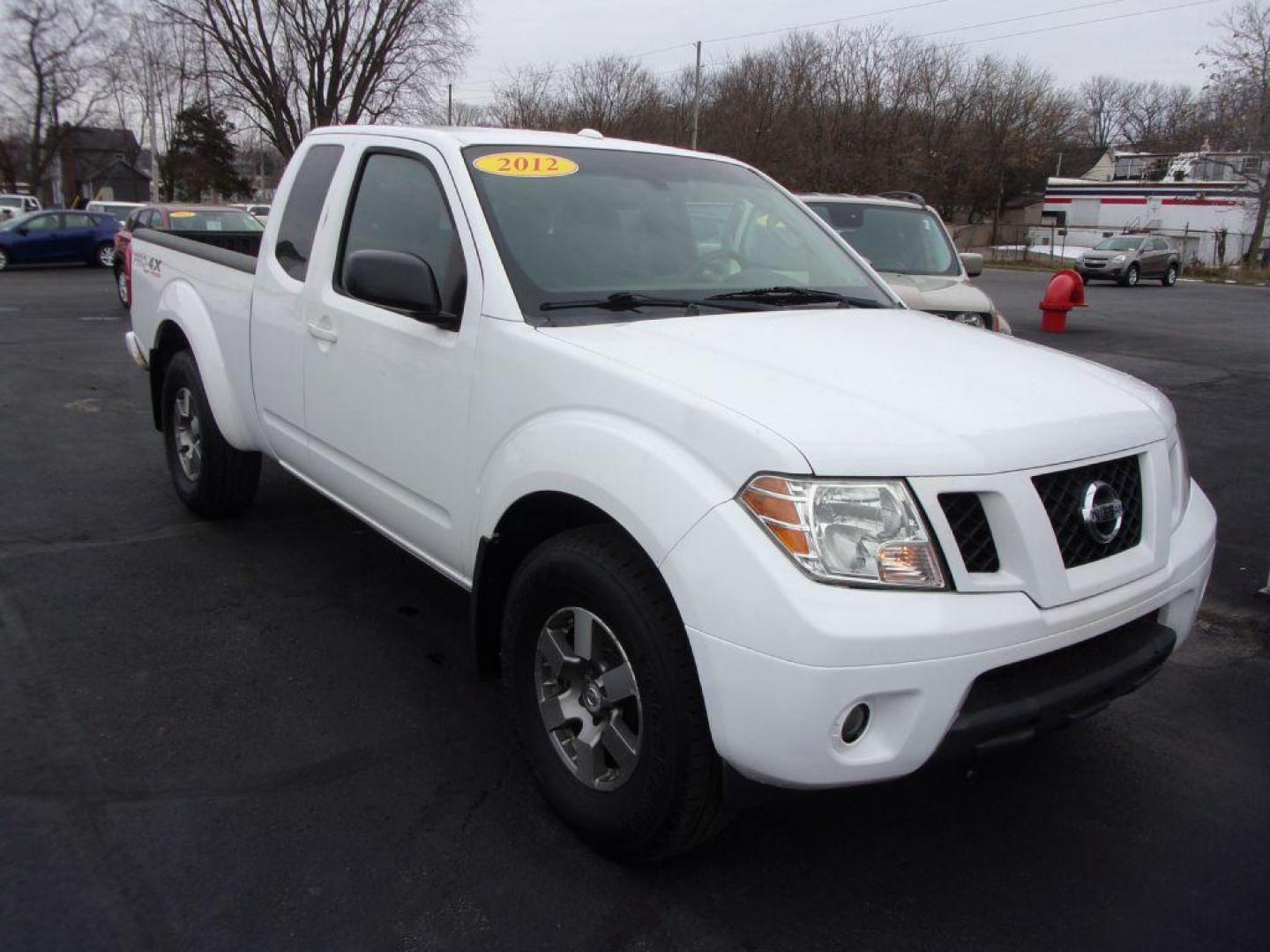 2012 WHITE NISSAN FRONTIER PRO-4X (1N6AD0CW6CC) with an 4.0L engine, Automatic transmission, located at 501 E. Columbia St., Springfield, OH, 45503, (800) 262-7122, 39.925262, -83.801796 - Photo#1