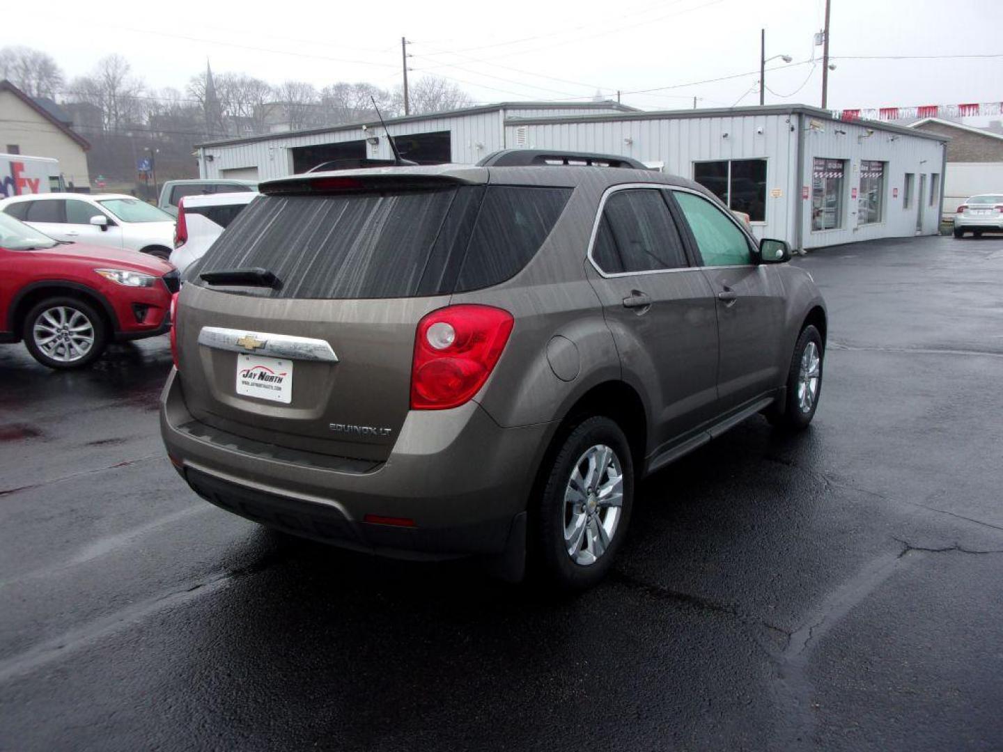 2011 GRAY CHEVROLET EQUINOX LT (2CNALDEC7B6) with an 2.4L engine, Automatic transmission, located at 501 E. Columbia St., Springfield, OH, 45503, (800) 262-7122, 39.925262, -83.801796 - *** 1 Owner w/ Clean CarFax *** Updated Timing Chain *** Serviced and Detailed *** LT *** FWD *** Low Mileage *** Jay North Auto has offered hand picked vehicles since 1965! Our customer's enjoy a NO pressure buying experience with a small town feel. All of our vehicles get fully inspected and d - Photo#3