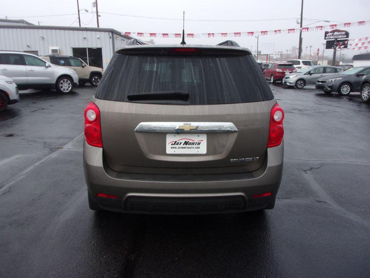 2011 GRAY CHEVROLET EQUINOX LT (2CNALDEC7B6) with an 2.4L engine, Automatic transmission, located at 501 E. Columbia St., Springfield, OH, 45503, (800) 262-7122, 39.925262, -83.801796 - *** 1 Owner w/ Clean CarFax *** Updated Timing Chain *** Serviced and Detailed *** LT *** FWD *** Low Mileage *** Jay North Auto has offered hand picked vehicles since 1965! Our customer's enjoy a NO pressure buying experience with a small town feel. All of our vehicles get fully inspected and d - Photo#4