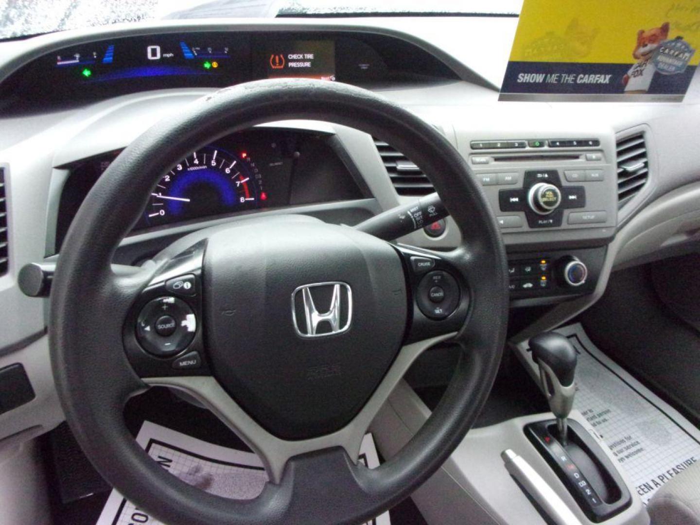 2012 GRAY HONDA CIVIC LX (19XFB2F57CE) with an 1.8L engine, Automatic transmission, located at 501 E. Columbia St., Springfield, OH, 45503, (800) 262-7122, 39.925262, -83.801796 - Photo#11