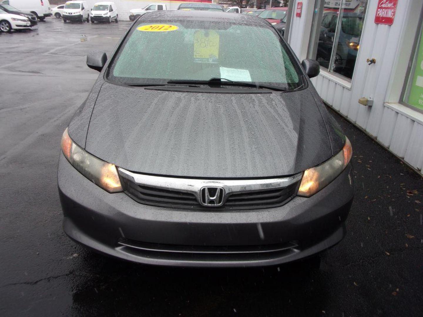 2012 GRAY HONDA CIVIC LX (19XFB2F57CE) with an 1.8L engine, Automatic transmission, located at 501 E. Columbia St., Springfield, OH, 45503, (800) 262-7122, 39.925262, -83.801796 - Photo#2