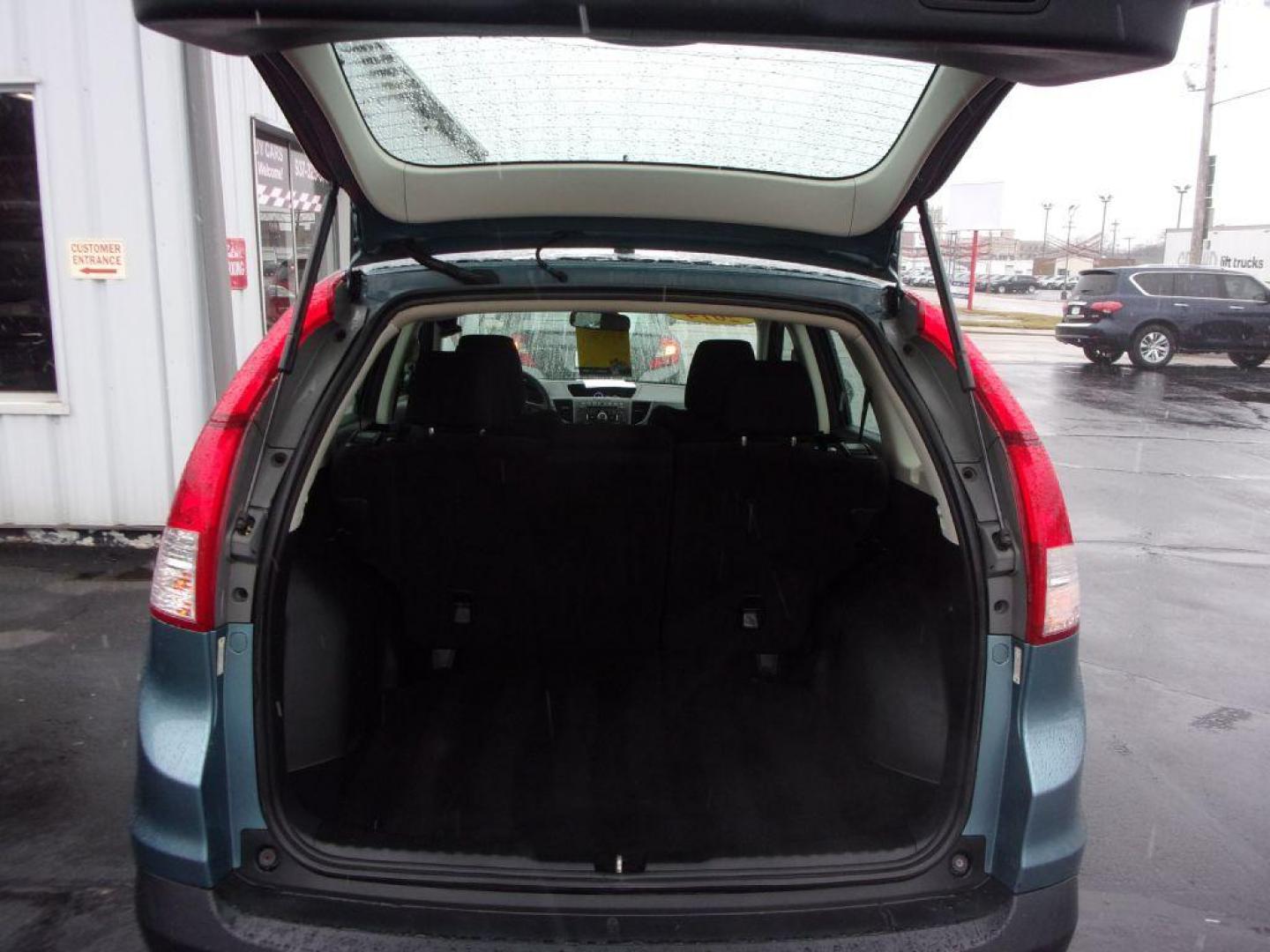 2014 BLUE HONDA CR-V LX (2HKRM4H34EH) with an 2.4L engine, Automatic transmission, located at 501 E. Columbia St., Springfield, OH, 45503, (800) 262-7122, 39.925262, -83.801796 - Photo#7