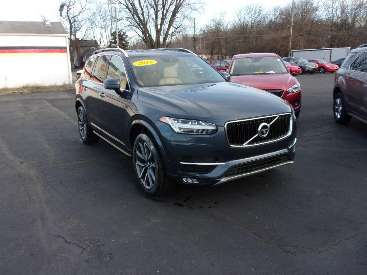 2019 BLUE VOLVO XC90 T6 MOMENTUM (YV4A22PK8K1) with an 2.0L engine, Automatic transmission, located at 501 E. Columbia St., Springfield, OH, 45503, (800) 262-7122, 39.925262, -83.801796 - *** 1 Owner *** LOADED *** Serviced and Detailed *** Third Row Seating *** PERFORMANCE 2.0L Super and Turbo-Charged, Direct Inject Engine 8-Speed Geartronic Automatic Trans w/ Start-Stop 316 HP @ 5700 RPM and 295 lb-ft Torque @ 2200 RPM All-Wheel-Drive with Instant Traction Electric Power - Photo#2