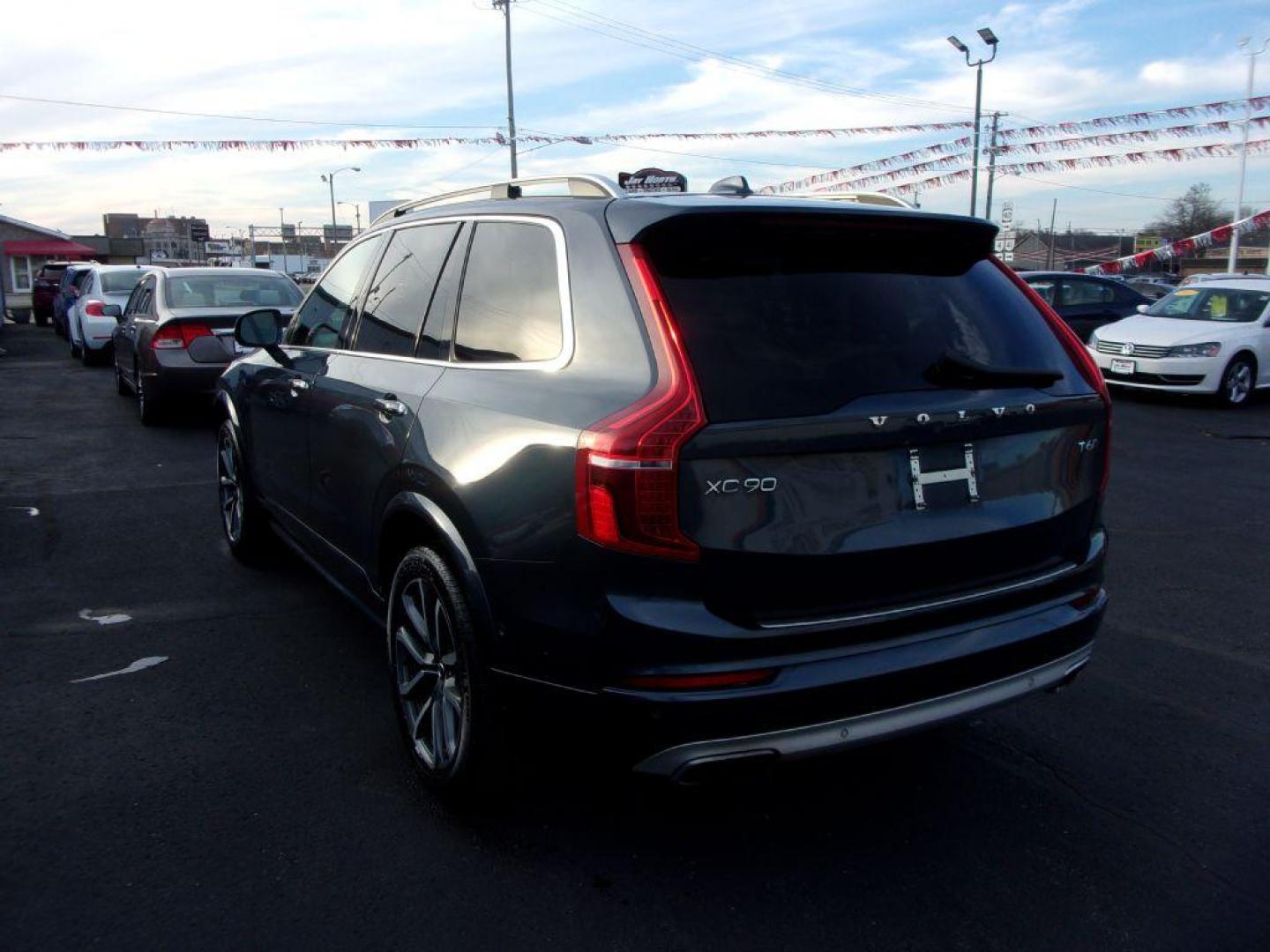 2019 BLUE VOLVO XC90 T6 MOMENTUM (YV4A22PK8K1) with an 2.0L engine, Automatic transmission, located at 501 E. Columbia St., Springfield, OH, 45503, (800) 262-7122, 39.925262, -83.801796 - *** 1 Owner *** LOADED *** Serviced and Detailed *** Third Row Seating *** PERFORMANCE 2.0L Super and Turbo-Charged, Direct Inject Engine 8-Speed Geartronic Automatic Trans w/ Start-Stop 316 HP @ 5700 RPM and 295 lb-ft Torque @ 2200 RPM All-Wheel-Drive with Instant Traction Electric Power - Photo#5