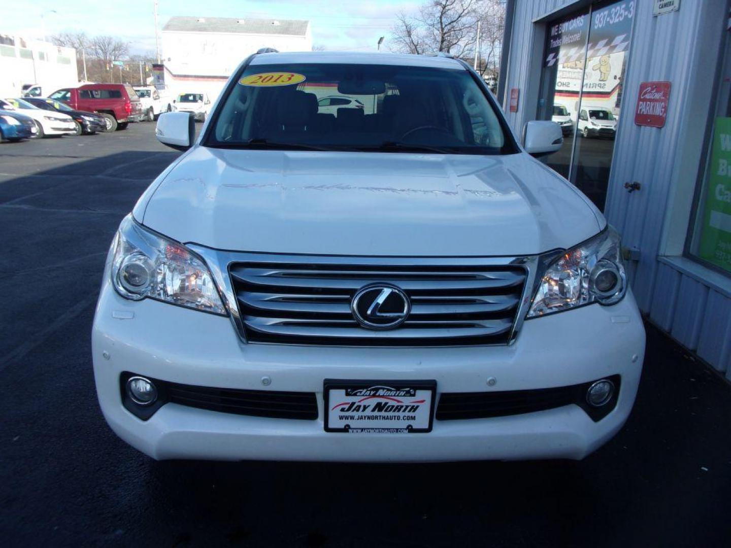 2013 WHITE LEXUS GX 460 PREMIUM (JTJJM7FX1D5) with an 4.6L engine, Automatic transmission, located at 501 E. Columbia St., Springfield, OH, 45503, (800) 262-7122, 39.925262, -83.801796 - Photo#2