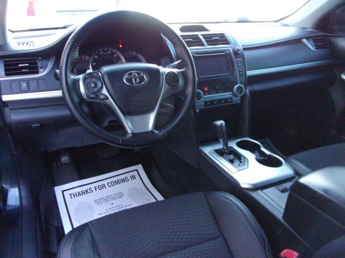 2013 GRAY TOYOTA CAMRY SE (4T1BF1FK8DU) with an 2.5L engine, Automatic transmission, located at 501 E. Columbia St., Springfield, OH, 45503, (800) 262-7122, 39.925262, -83.801796 - *** LOW MILEAGE *** Serviced and Detailed *** SE *** Jay North Auto has offered hand picked vehicles since 1965! Our customer's enjoy a NO pressure buying experience with a small town feel. All of our vehicles get fully inspected and detailed. We are a preferred dealer for many local credit unio - Photo#11