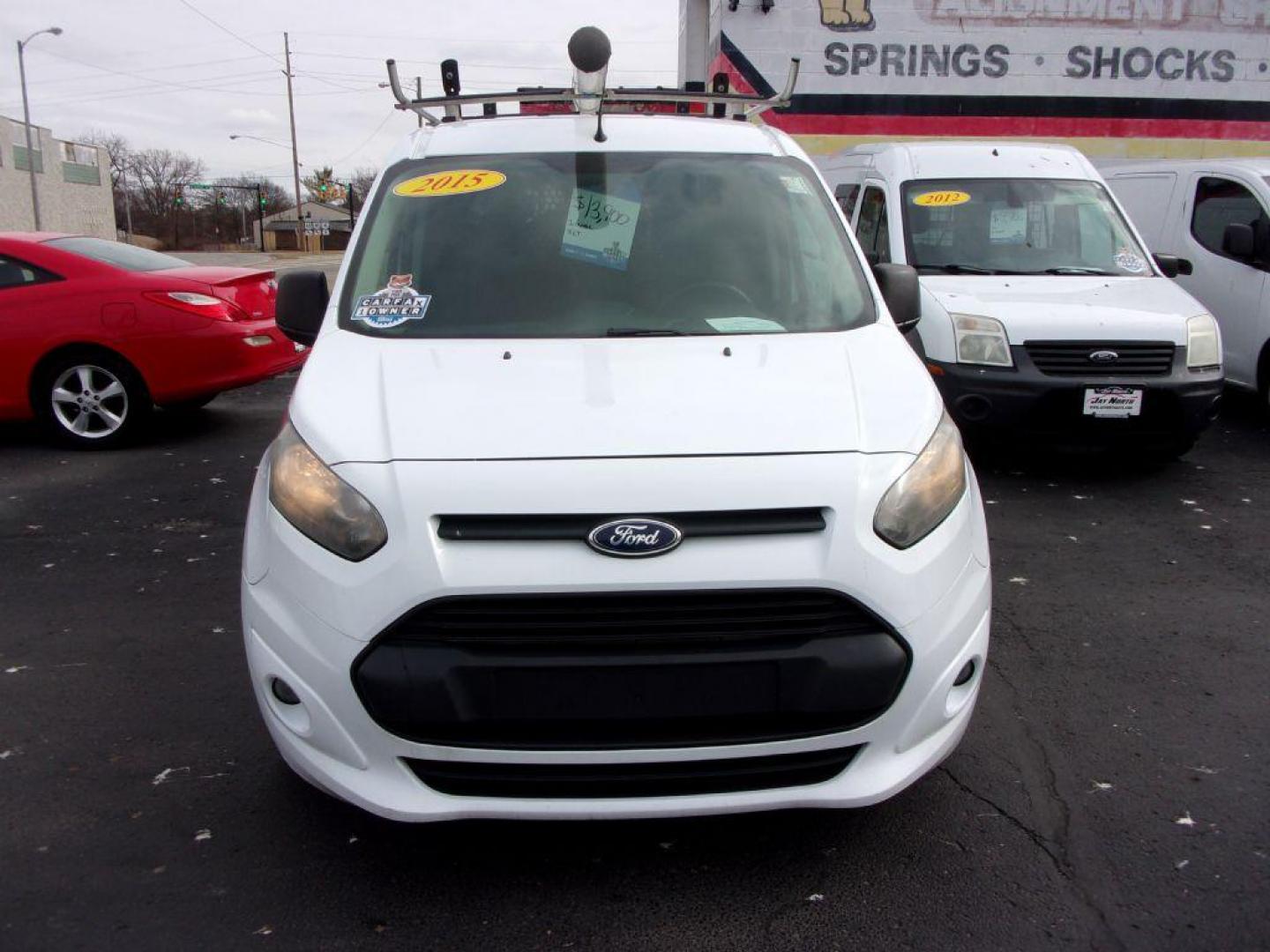 2015 WHITE FORD TRANSIT CONNECT XLT (NM0LS7F7XF1) with an 2.5L engine, Automatic transmission, located at 501 E. Columbia St., Springfield, OH, 45503, (800) 262-7122, 39.925262, -83.801796 - Photo#1