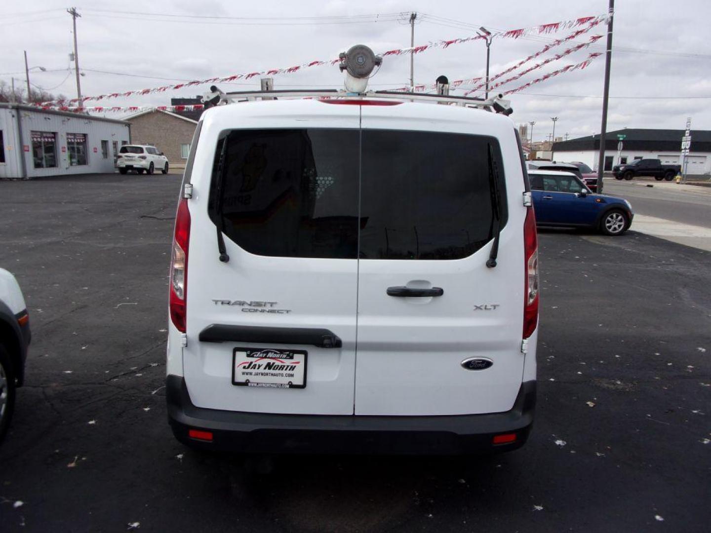 2015 WHITE FORD TRANSIT CONNECT XLT (NM0LS7F7XF1) with an 2.5L engine, Automatic transmission, located at 501 E. Columbia St., Springfield, OH, 45503, (800) 262-7122, 39.925262, -83.801796 - Photo#4