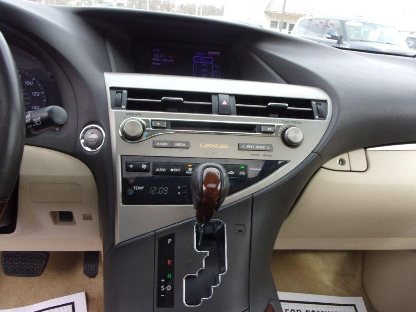 2013 GRAY LEXUS RX 350 (JTJBK1BA2D2) with an 3.5L engine, Automatic transmission, located at 501 E. Columbia St., Springfield, OH, 45503, (800) 262-7122, 39.925262, -83.801796 - Photo#10