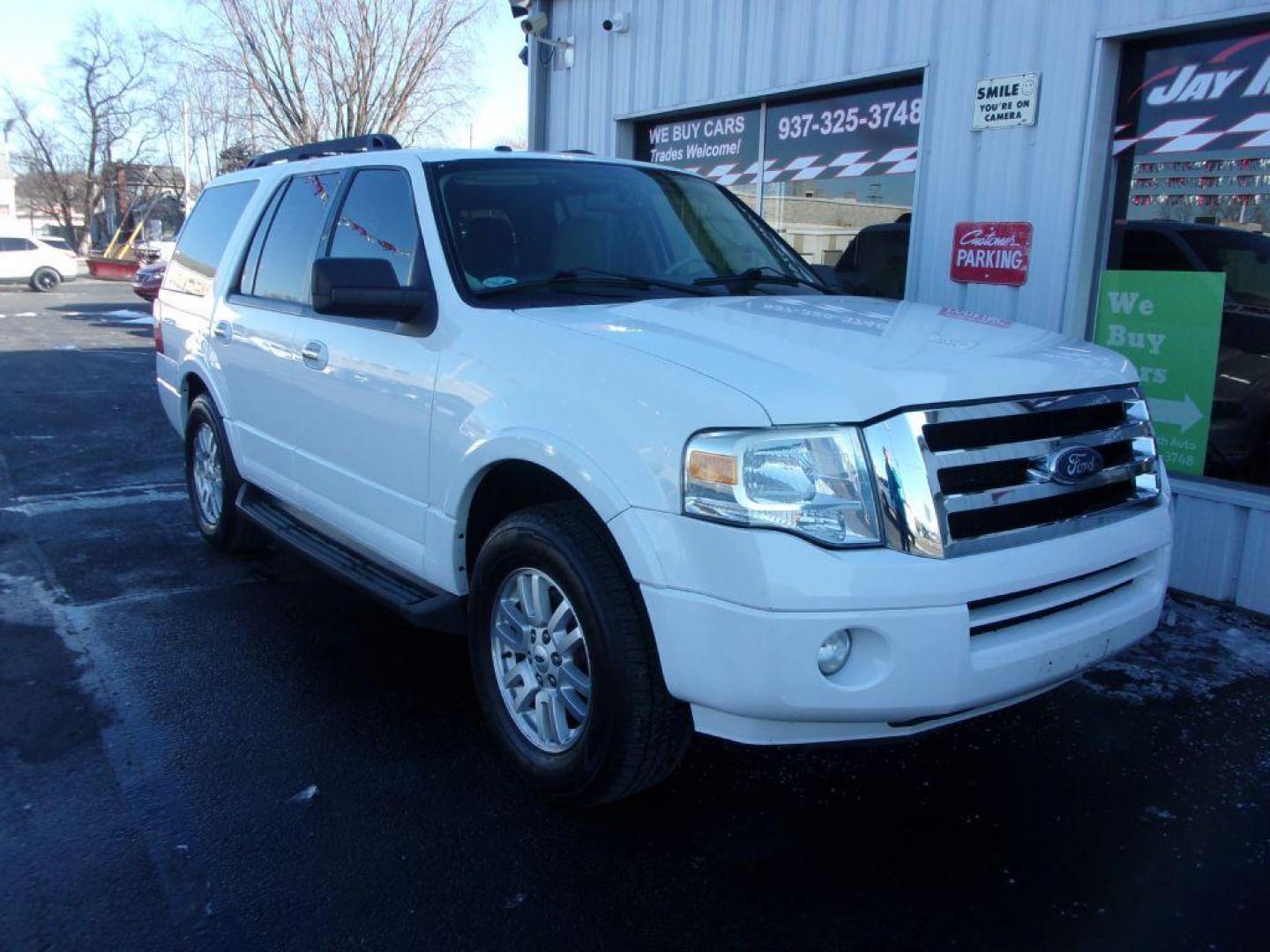 2013 WHITE FORD EXPEDITION XLT (1FMJU1H55DE) with an 5.4L engine, Automatic transmission, located at 501 E. Columbia St., Springfield, OH, 45503, (800) 262-7122, 39.925262, -83.801796 - Photo#2