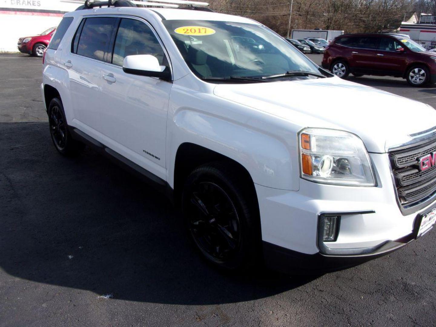 2017 WHITE GMC TERRAIN SLE (2GKALNEK7H6) with an 2.4L engine, Automatic transmission, located at 501 E. Columbia St., Springfield, OH, 45503, (800) 262-7122, 39.925262, -83.801796 - Photo#2