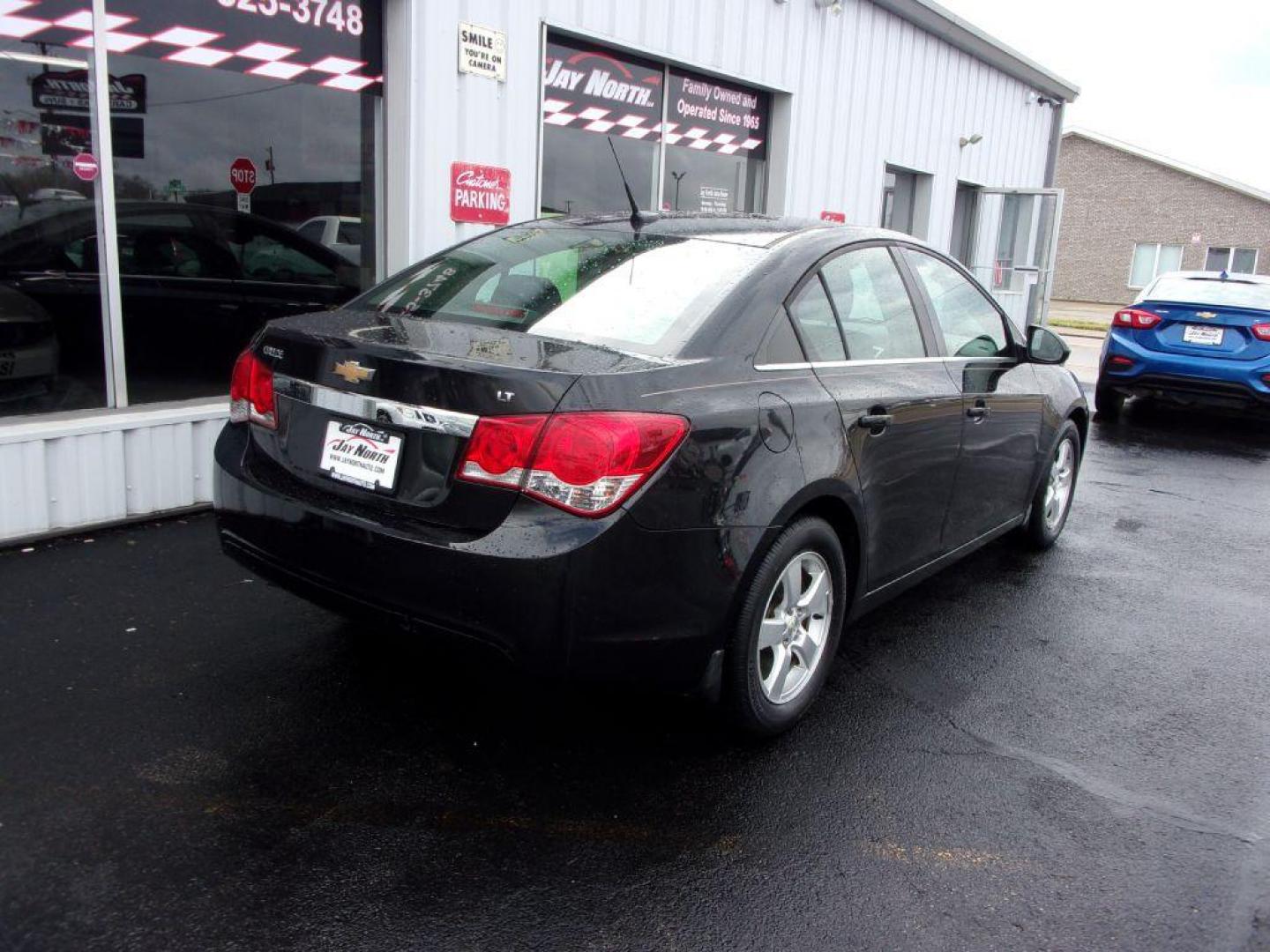 2014 BLACK CHEVROLET CRUZE LT (1G1PC5SB5E7) with an 1.4L engine, Automatic transmission, located at 501 E. Columbia St., Springfield, OH, 45503, (800) 262-7122, 39.925262, -83.801796 - Photo#3