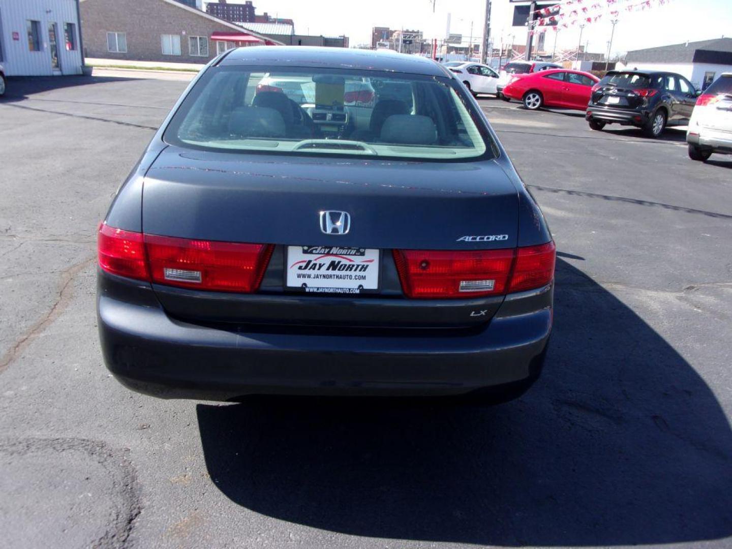 2005 GRAY HONDA ACCORD LX (1HGCM56495A) with an 2.4L engine, Automatic transmission, located at 501 E. Columbia St., Springfield, OH, 45503, (800) 262-7122, 39.925262, -83.801796 - Photo#6