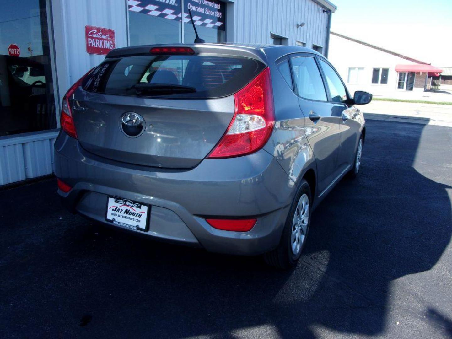 2015 GRAY HYUNDAI ACCENT GS (KMHCT5AE2FU) with an 1.6L engine, Automatic transmission, located at 501 E. Columbia St., Springfield, OH, 45503, (800) 262-7122, 39.925262, -83.801796 - *** Serviced and Detailed *** GS *** Hatchback *** Gas Saver *** Jay North Auto has offered hand picked vehicles since 1965! Our customer's enjoy a NO pressure buying experience with a small town feel. All of our vehicles get fully inspected and detailed. We are a preferred dealer for many loca - Photo#3