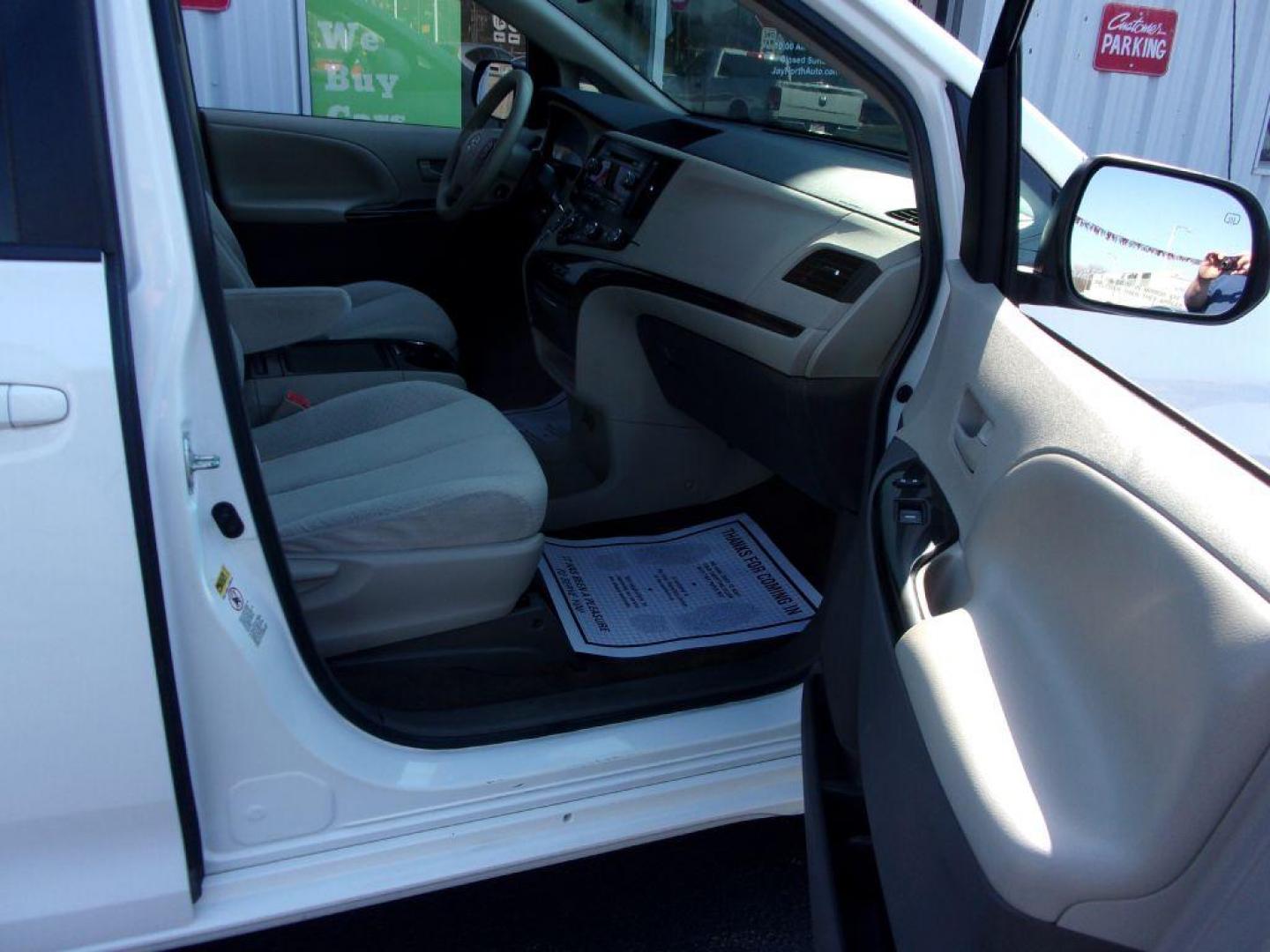 2012 WHITE TOYOTA SIENNA LE (5TDKK3DC1CS) with an 3.5L engine, Automatic transmission, located at 501 E. Columbia St., Springfield, OH, 45503, (800) 262-7122, 39.925262, -83.801796 - Photo#13