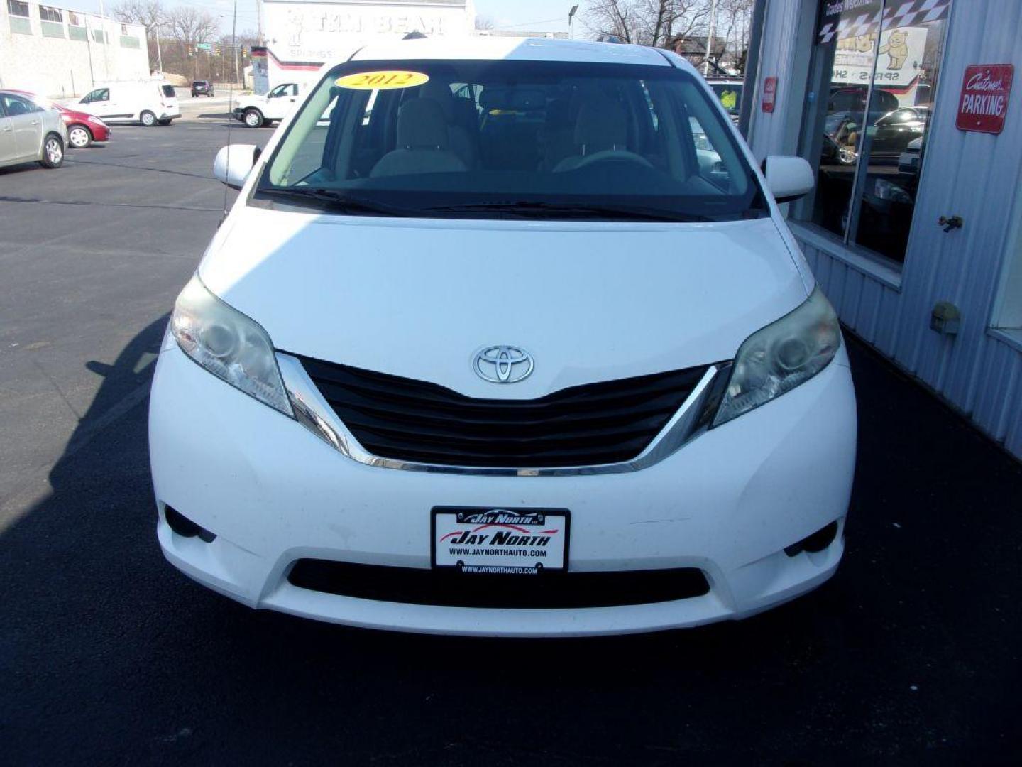 2012 WHITE TOYOTA SIENNA LE (5TDKK3DC1CS) with an 3.5L engine, Automatic transmission, located at 501 E. Columbia St., Springfield, OH, 45503, (800) 262-7122, 39.925262, -83.801796 - Photo#2