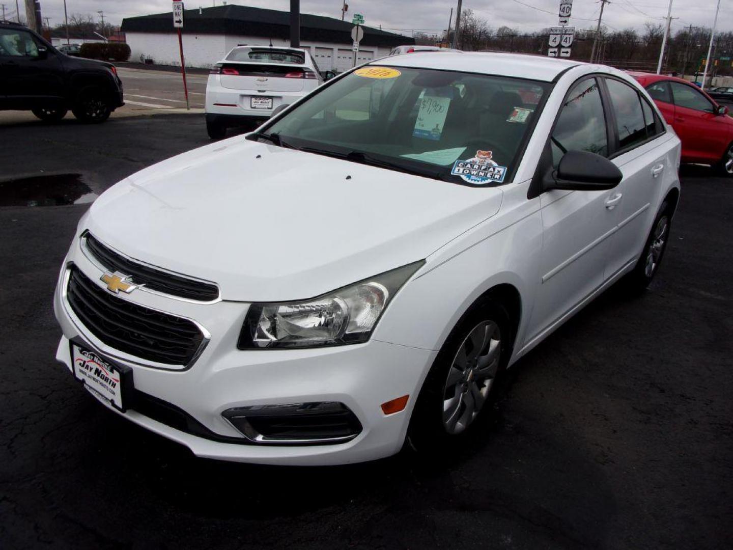 2016 WHITE CHEVROLET CRUZE LIMITED LS (1G1PC5SH9G7) with an 1.8L engine, Automatic transmission, located at 501 E. Columbia St., Springfield, OH, 45503, (800) 262-7122, 39.925262, -83.801796 - Photo#3