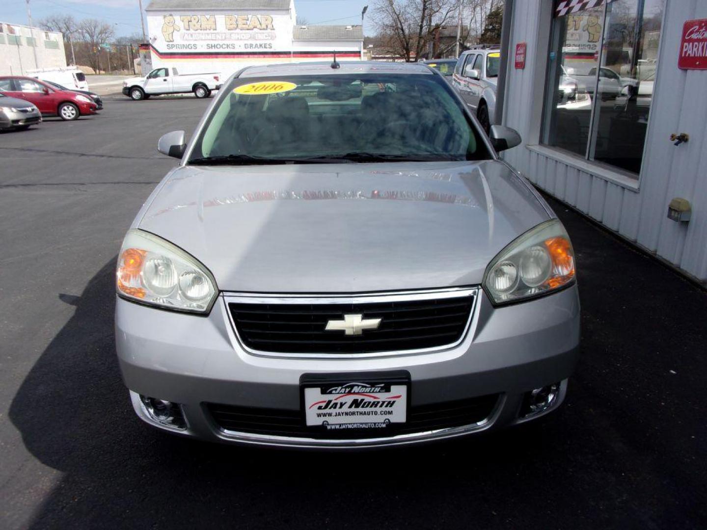 2006 SILVER CHEVROLET MALIBU LTZ (1G1ZU53826F) with an 3.5L engine, Automatic transmission, located at 501 E. Columbia St., Springfield, OH, 45503, (800) 262-7122, 39.925262, -83.801796 - *** 1 Owner *** Clean CarFax w/ 61 Dealer Service Records *** Serviced and Detailed *** Remote Start *** LTZ *** 3.5L V6 *** Moonroof *** Premium Audio *** Jay North Auto has offered hand picked vehicles since 1965! Our customer's enjoy a NO pressure buying experience with a small town feel. Al - Photo#1