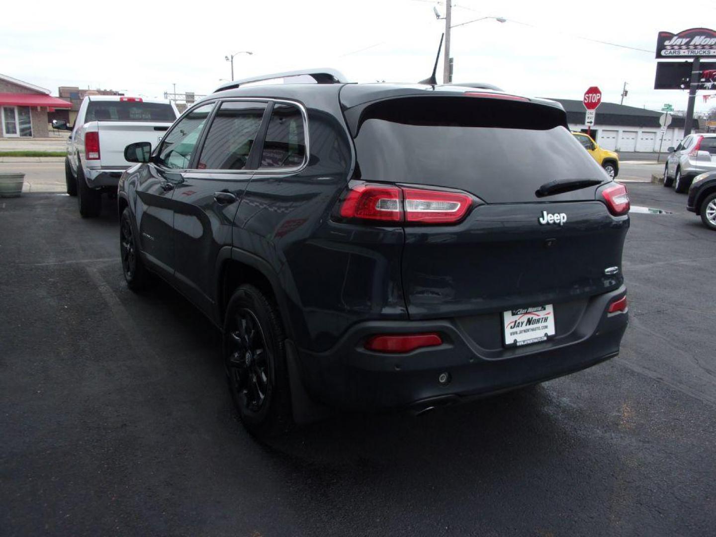 2018 GRAY JEEP CHEROKEE LATITUDE PLUS (1C4PJLLB0JD) with an 2.4L engine, Automatic transmission, located at 501 E. Columbia St., Springfield, OH, 45503, (800) 262-7122, 39.925262, -83.801796 - ***Clean Carfax***1-Owner***Blind Spot***New Tires***Serviced and Detailed*** Jay North Auto has offered hand picked vehicles since 1965! Our customer's enjoy a NO pressure buying experience with a small town feel. All of our vehicles get fully inspected and detailed. We are a preferred dealer f - Photo#5