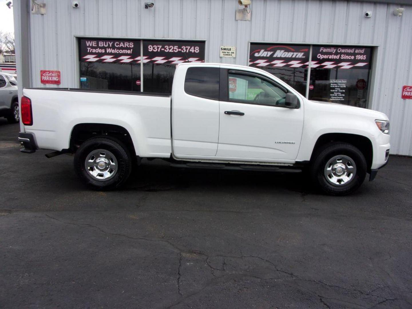 2015 WHITE CHEVROLET COLORADO 2WT EXTENDED CAB (1GCHSAEAXF1) with an 2.5L engine, Automatic transmission, located at 501 E. Columbia St., Springfield, OH, 45503, (800) 262-7122, 39.925262, -83.801796 - Photo#0