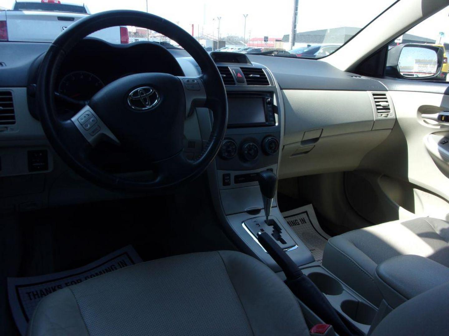 2013 MAROON TOYOTA COROLLA LE SPECIAL EDITION (2T1BU4EE7DC) with an 1.8L engine, Automatic transmission, located at 501 E. Columbia St., Springfield, OH, 45503, (800) 262-7122, 39.925262, -83.801796 - Photo#12