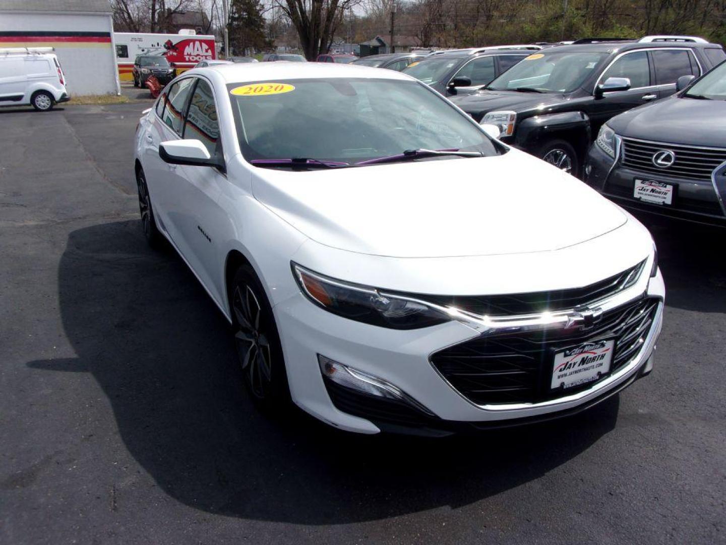 2020 WHITE CHEVROLET MALIBU RS (1G1ZG5ST5LF) with an 1.5L engine, Continuously Variable transmission, located at 501 E. Columbia St., Springfield, OH, 45503, (800) 262-7122, 39.925262, -83.801796 - Photo#1