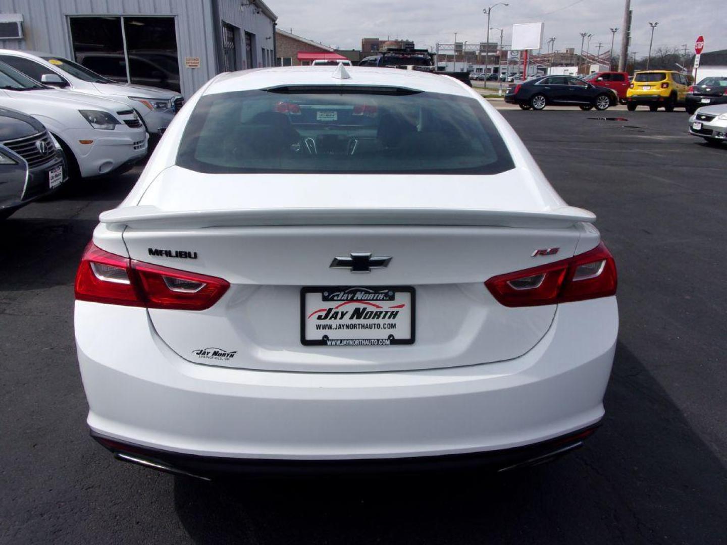 2020 WHITE CHEVROLET MALIBU RS (1G1ZG5ST5LF) with an 1.5L engine, Continuously Variable transmission, located at 501 E. Columbia St., Springfield, OH, 45503, (800) 262-7122, 39.925262, -83.801796 - Photo#7