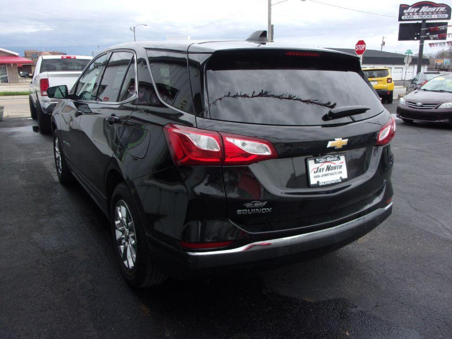 2020 BLACK CHEVROLET EQUINOX LT (2GNAXJEV1L6) with an 1.5L engine, Automatic transmission, located at 501 E. Columbia St., Springfield, OH, 45503, (800) 262-7122, 39.925262, -83.801796 - Photo#5