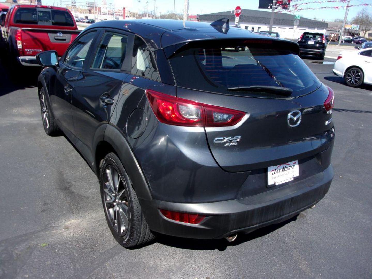 2017 GRAY MAZDA CX-3 TOURING (JM1DKFC73H0) with an 2.0L engine, Automatic transmission, located at 501 E. Columbia St., Springfield, OH, 45503, (800) 262-7122, 39.925262, -83.801796 - Photo#3