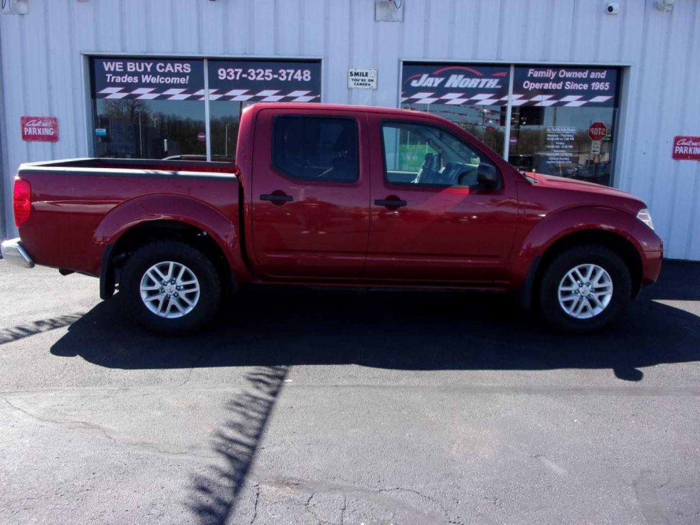 2015 RED NISSAN FRONTIER CREW CAB SV (1N6AD0EV4FN) with an 4.0L engine, Automatic transmission, located at 501 E. Columbia St., Springfield, OH, 45503, (800) 262-7122, 39.925262, -83.801796 - Photo#0