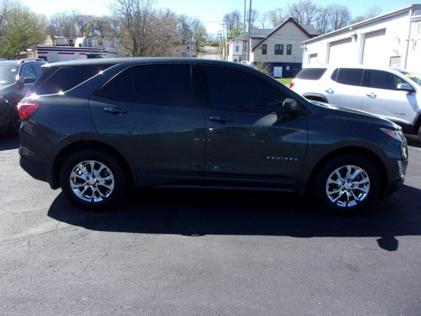 2019 GRAY CHEVROLET EQUINOX LS (3GNAXHEVXKS) with an 1.5L engine, Automatic transmission, located at 501 E. Columbia St., Springfield, OH, 45503, (800) 262-7122, 39.925262, -83.801796 - Photo#0