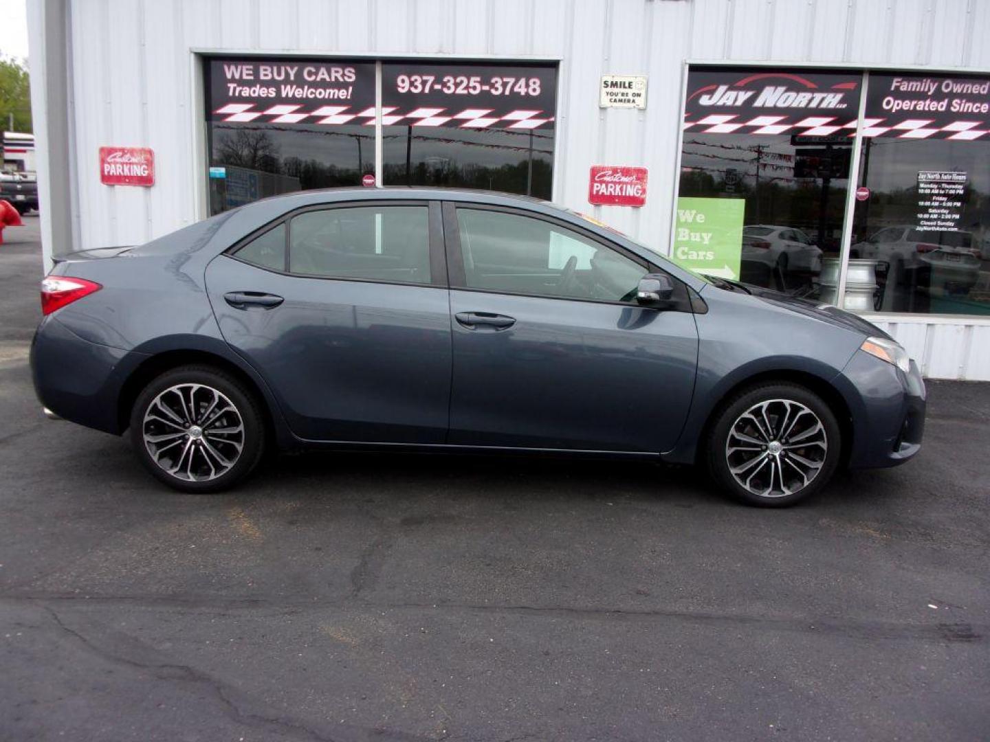 2014 GRAY TOYOTA COROLLA S PLUS (2T1BURHEXEC) with an 1.8L engine, Automatic transmission, located at 501 E. Columbia St., Springfield, OH, 45503, (800) 262-7122, 39.925262, -83.801796 - ***Clean Carfax***S Plus***Sunroof***New Front and Rear Pads and Rotors***Serviced and Detailed*** Jay North Auto has offered hand picked vehicles since 1965! Our customer's enjoy a NO pressure buying experience with a small town feel. All of our vehicles get fully inspected and detailed. We are - Photo#0