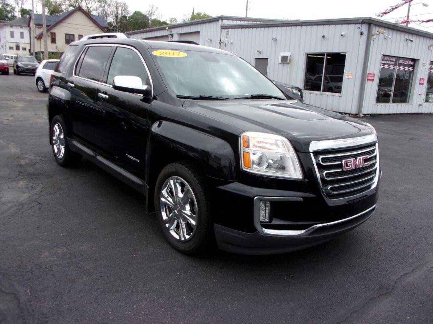 2017 BLACK GMC TERRAIN SLT (2GKFLUEK1H6) with an 2.4L engine, Automatic transmission, located at 501 E. Columbia St., Springfield, OH, 45503, (800) 262-7122, 39.925262, -83.801796 - Photo#2