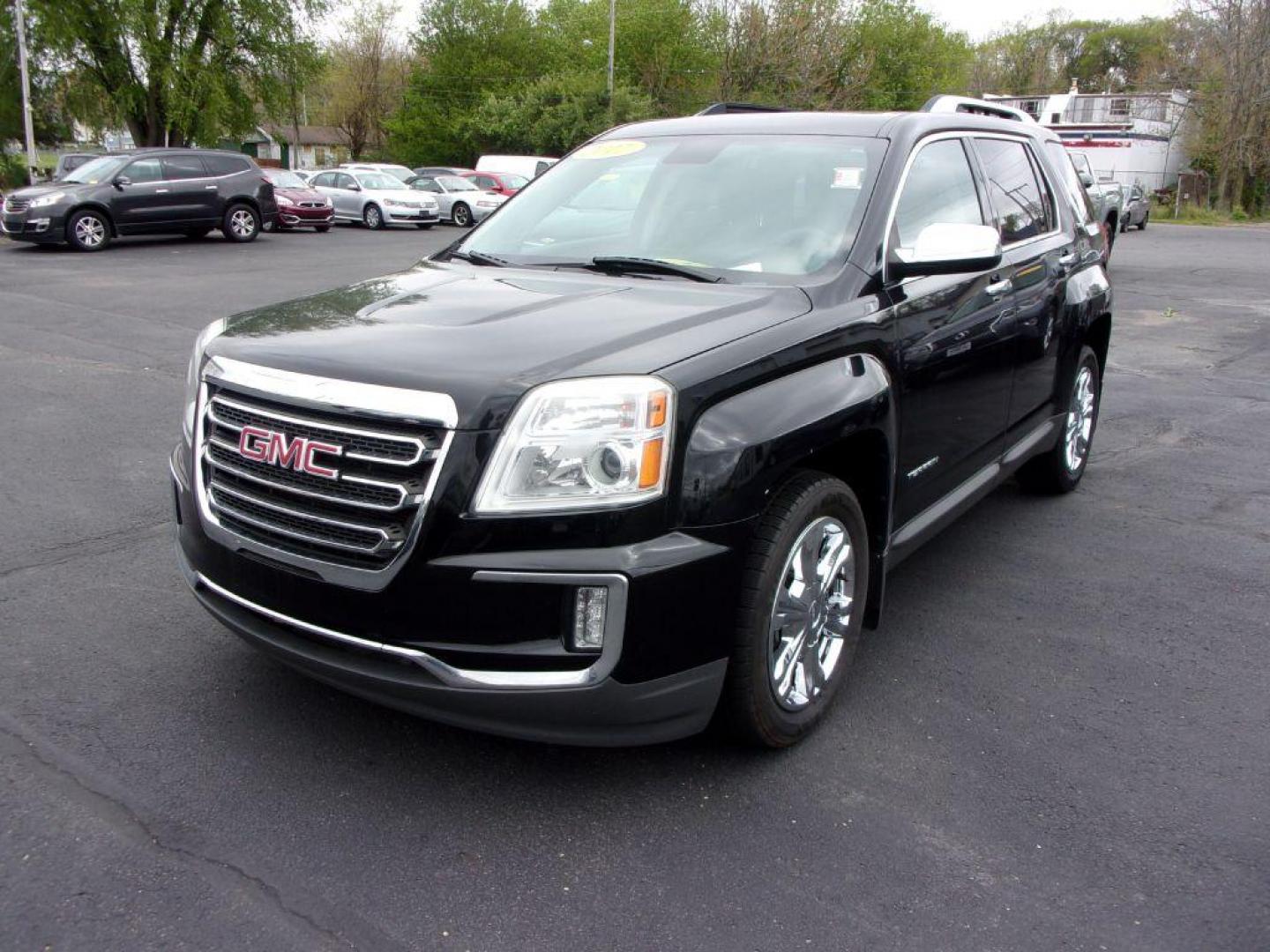 2017 BLACK GMC TERRAIN SLT (2GKFLUEK1H6) with an 2.4L engine, Automatic transmission, located at 501 E. Columbia St., Springfield, OH, 45503, (800) 262-7122, 39.925262, -83.801796 - Photo#6