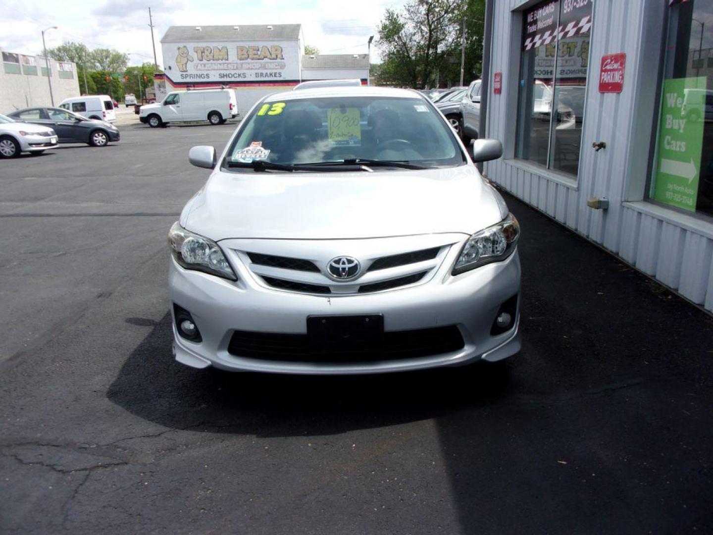 2013 SILVER TOYOTA COROLLA S (2T1BU4EE5DC) with an 1.8L engine, Automatic transmission, located at 501 E. Columbia St., Springfield, OH, 45503, (800) 262-7122, 39.925262, -83.801796 - Photo#1