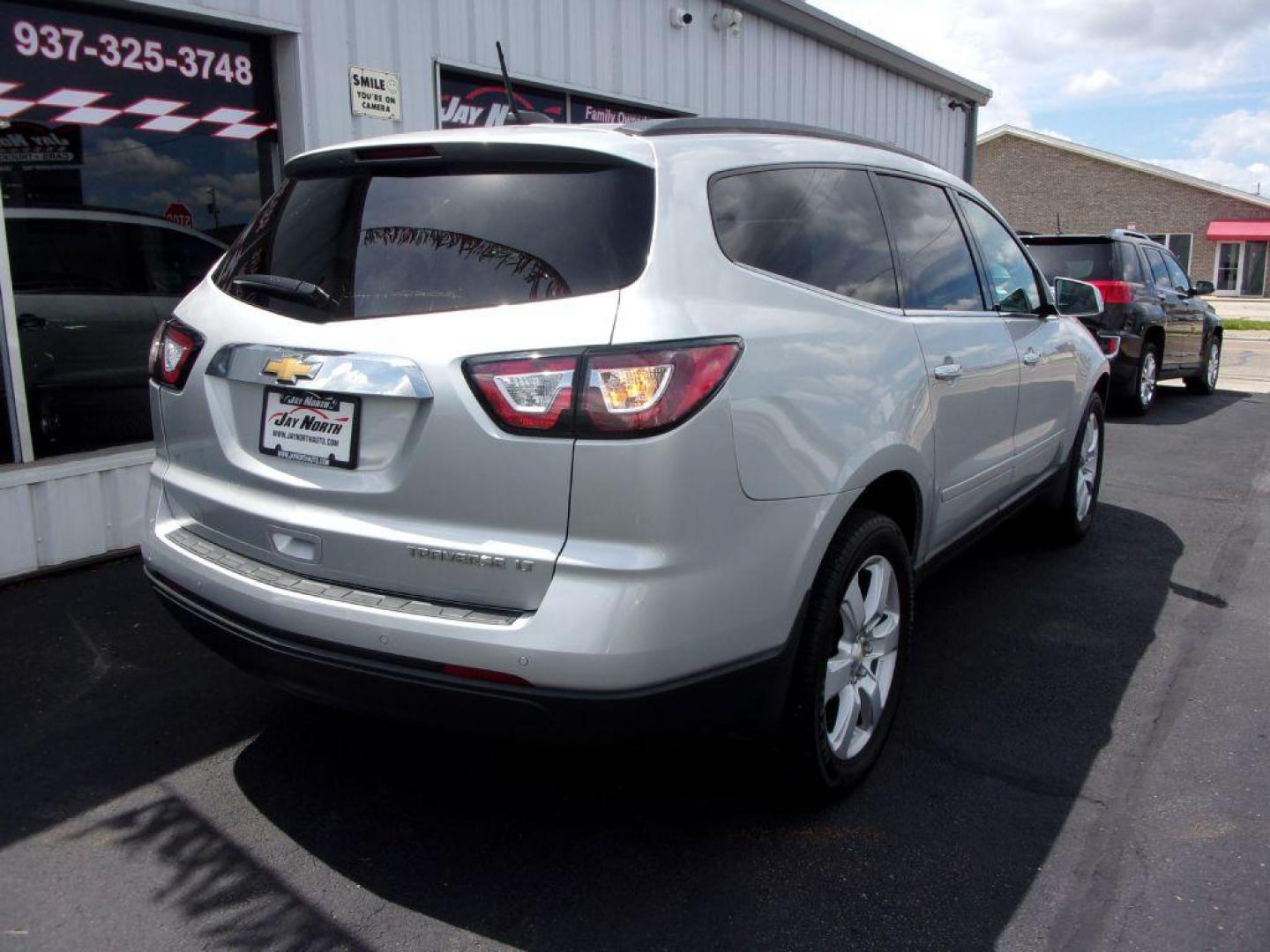 2016 SILVER CHEVROLET TRAVERSE LT (1GNKRGKD5GJ) with an 3.6L engine, Automatic transmission, located at 501 E. Columbia St., Springfield, OH, 45503, (800) 262-7122, 39.925262, -83.801796 - ***Well Maintained on CarFax***LT***FWD***3rd Row Seating***Serviced and Detailed*** Jay North Auto has offered hand picked vehicles since 1965! Our customer's enjoy a NO pressure buying experience with a small town feel. All of our vehicles get fully inspected and detailed. We are a preferred d - Photo#3